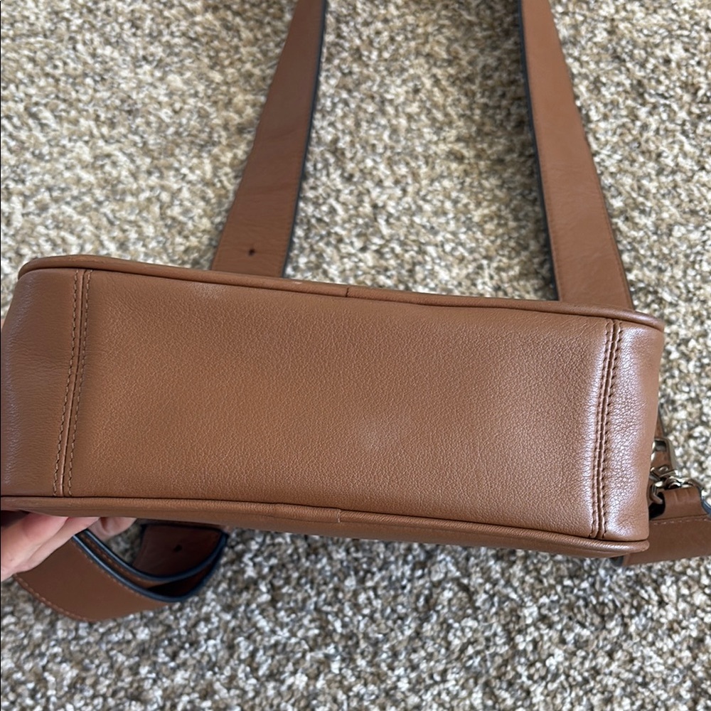 Leatherology Monogrammed Brown Leather Crossbody Bag - Picture 5 of 7